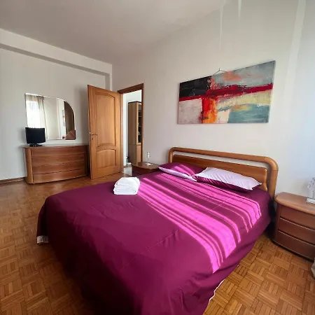 Domusmi Viale Monza 319 Апартаменты *